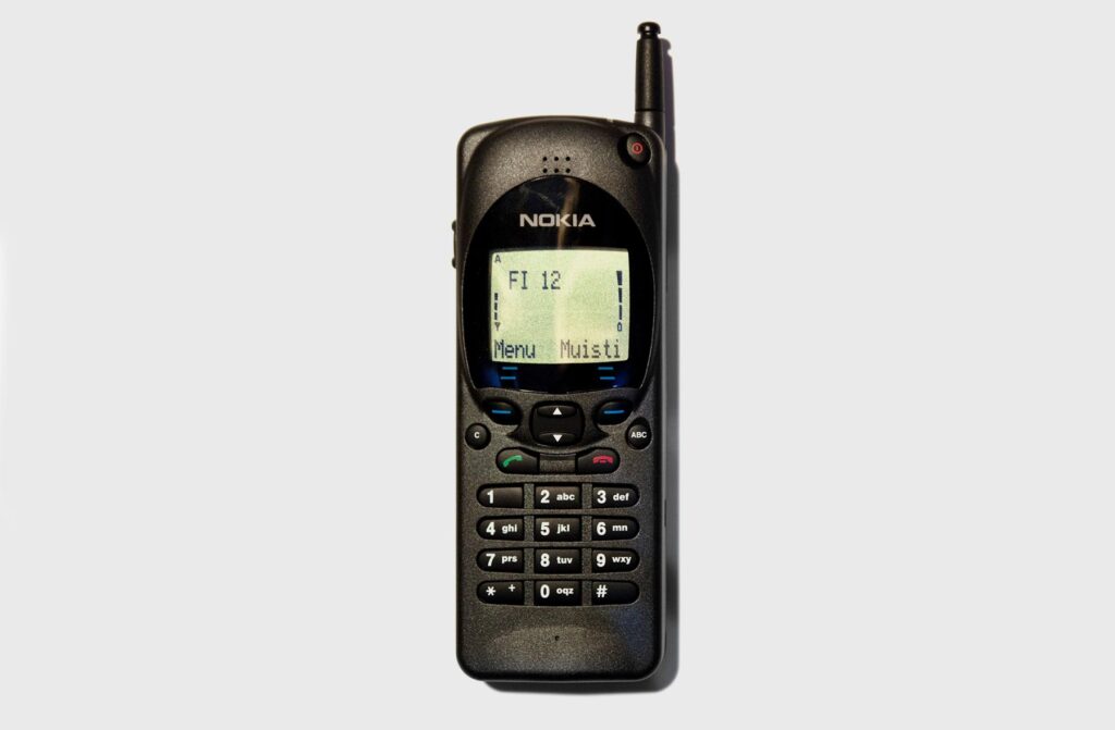 Nokia 2110 1
