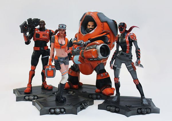monday night combat statues